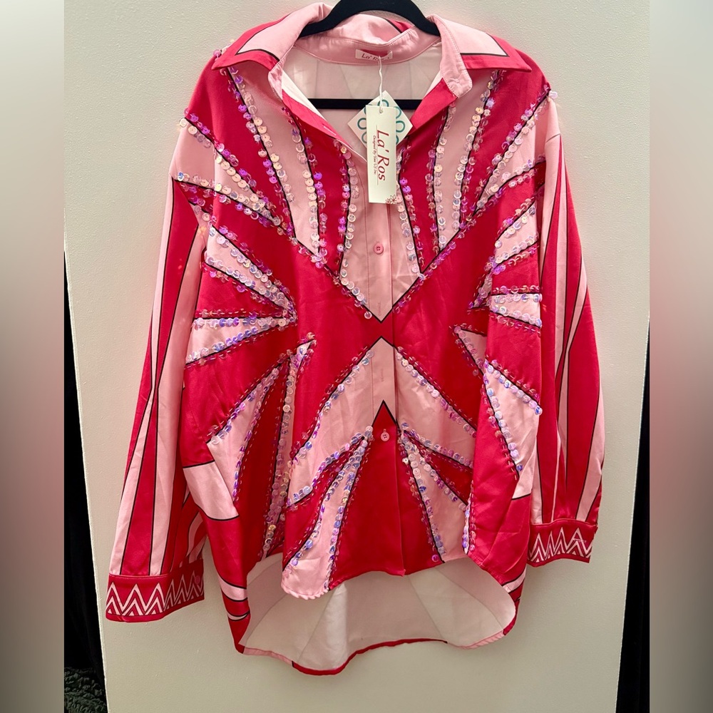 FINAL PRICE - NWT bright pink sequin blouse🌼